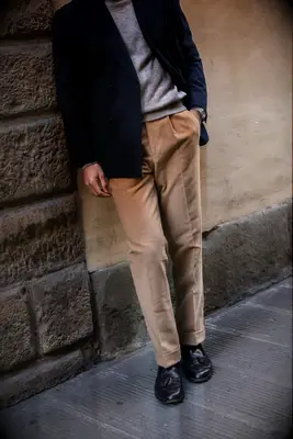 Tan trousers for mens wedding guest outfit essentials