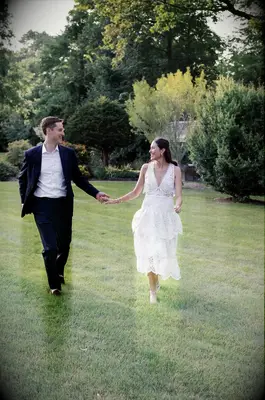 Que porter à votre dîner de répétition en tant que mariée pour préluder votre «je fais»