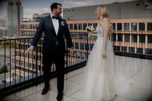 Navy blue suit for your wedding day