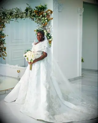 Zateemee wedding dress