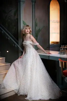 Nardos wedding dress