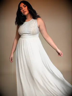 lulus white bridesmaid dress with lace