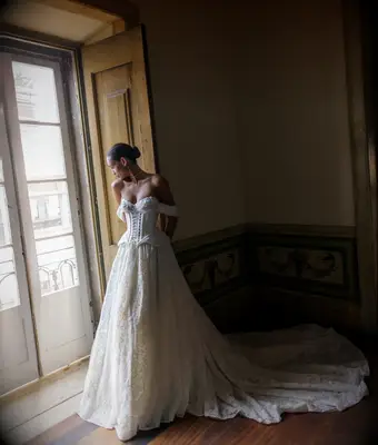 Detachable corset top wedding dress by WONÀ Concept, wedding dress ideas