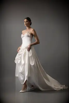 Basque waist wedding dress by House of Gilles, wedding dress ideas