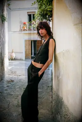 Zara tailored linen pants and vest for tomboy wedding guest