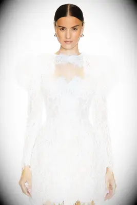 Faites-nous confiance: une veste de mariage élégante est ce que votre garde-robe de mariée a manqué