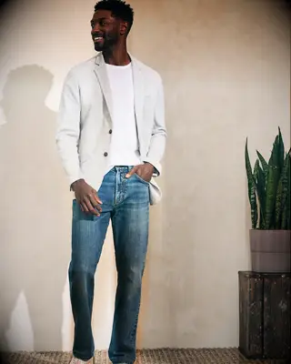 Comfy knit blazer for casual wedding attire