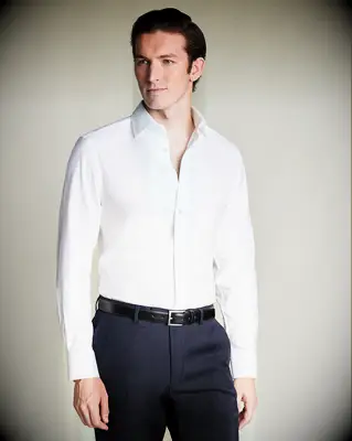 Crisp white dress shirt from Charles Tyrwhitt for courthouse wedding