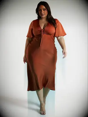 Cinnamon wedding guest cocktail dress from Showpo