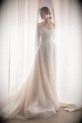 Strapless 1920s inspired dress by KYHA. 