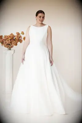 Simple high-neck bridal dress