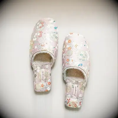 ArSicLuxe embroidered bridal slippers 