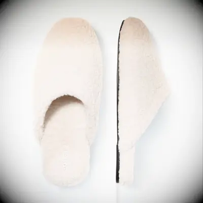 Bombas cream bridal slippers