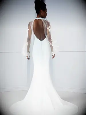 Illusion long sleeves with floral lace details and keyhole back