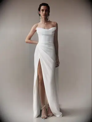 Poseu -ho tot ara: trobeu el vostre vestit de núvia de Taylor Swift segons el vostre favorit