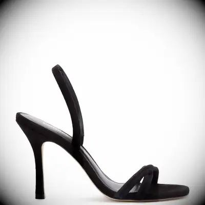 Larroudé black heels to wear with burgundy dress