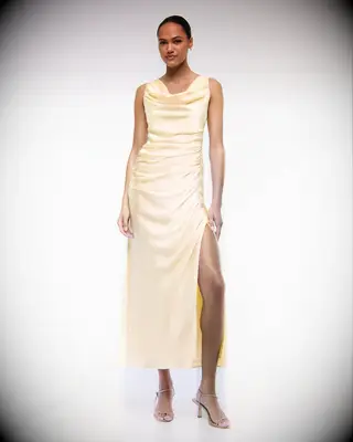 Yellow affordable bridesmaid dress from Abercrombie & Fitch
