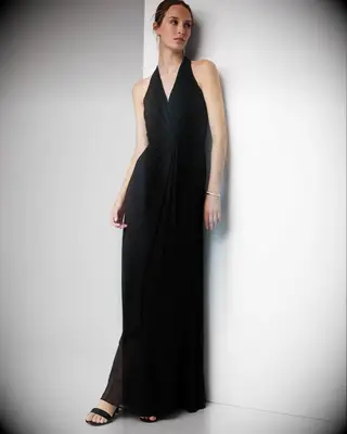 Sleeveless V-neck petite wedding guest dress