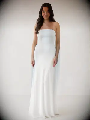 Strapless wedding dress