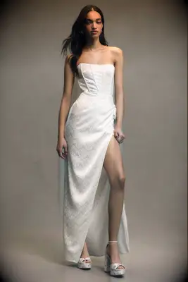 V. Chapman strapless wedding dress
