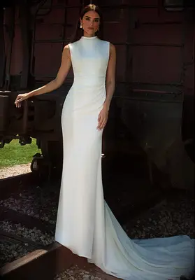 La Perle high neck sleeveless wedding dress