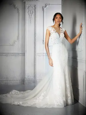 Illusion neckline with tulle floral lace overlay