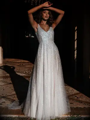 Sleeveless V-neck dress with silver sequins