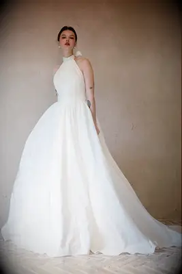 A-line wedding dress with halter neck
