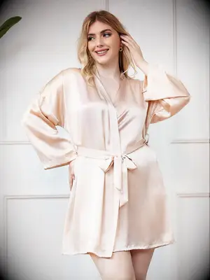 Champagne silk plus size bridesmaid robe from SilkSilky