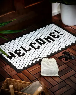 Customizable doormat married couple gift
