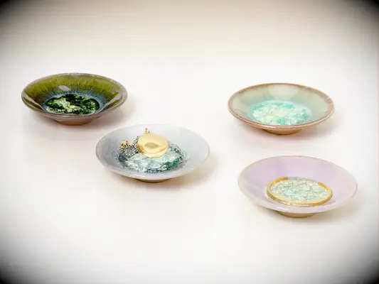 Birthstone jewelry dishes budget-friendly bridesmaid gifts