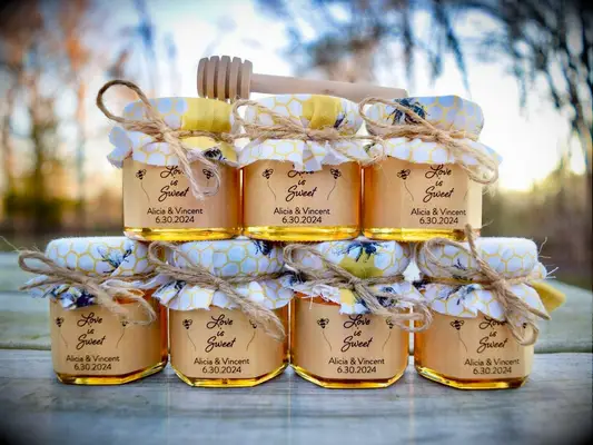 Personalized honey jars