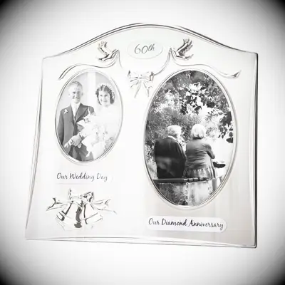 Engraved photo frame