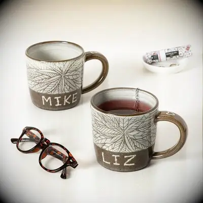 Custom ceramic mugs
