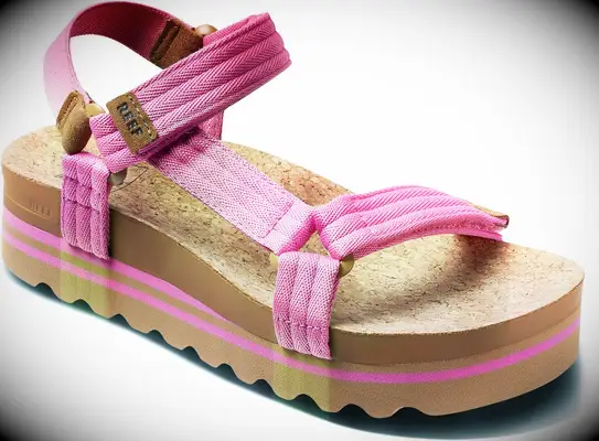 Reef eco-friendly sandals from Amazon romantic gift for wife