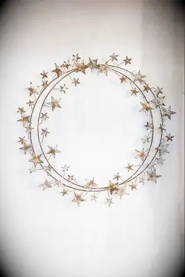 Iron star wreath gift