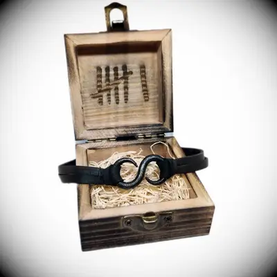 Iron Infinity Bracelet for the best anniversary gift