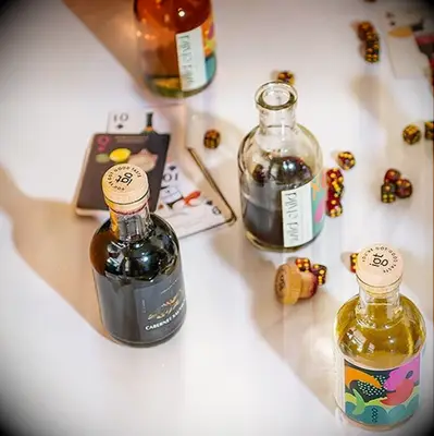 Mini wine samplers Valentine