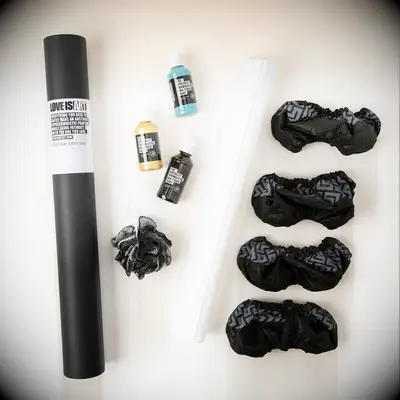 Body paint and canvas sexy gift