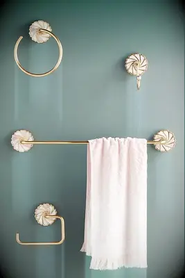 Pearl Towel Rail from Anthropologie 12 year anniversary gift