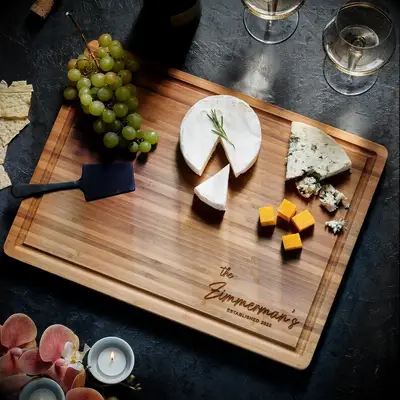 Personalized wooden chopping board from Etsy