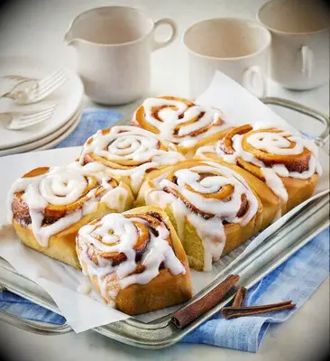 Baked cinnamon buns
