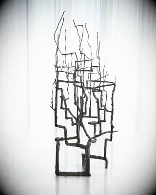 Willow-Inspired Sculpture