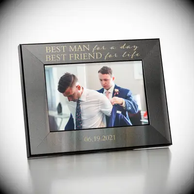 Best man picture frame gift idea for groom. 