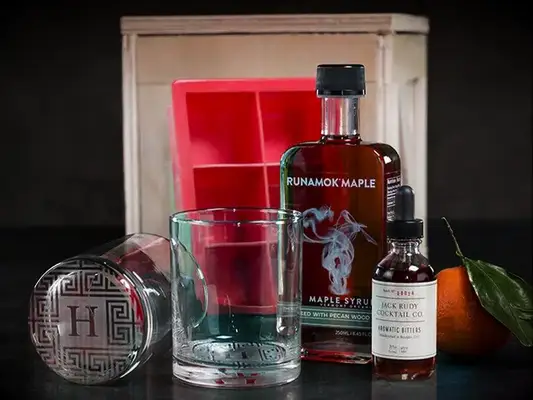 Man Crates Old Fashioned gift set for best man