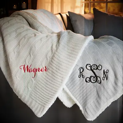 Custom throw blankets