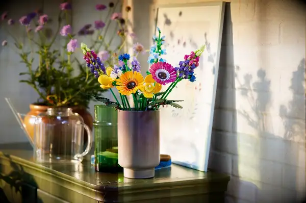 LEGO flowers sentimental gift for girlfriend