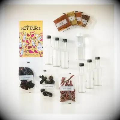 Homemade hot sauce kit for the best gift