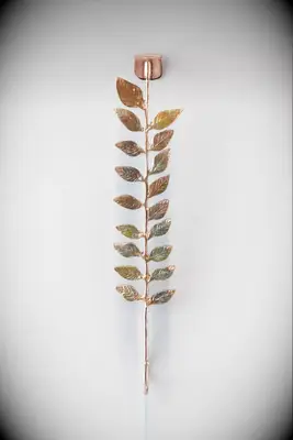 Gold leaf wreath hanger