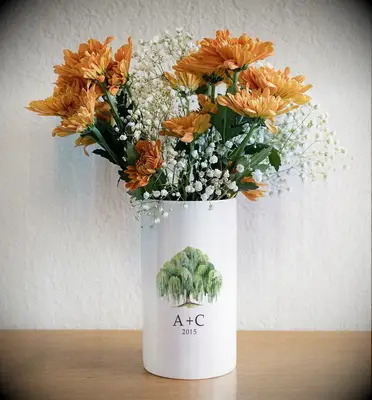 Custom flower vase